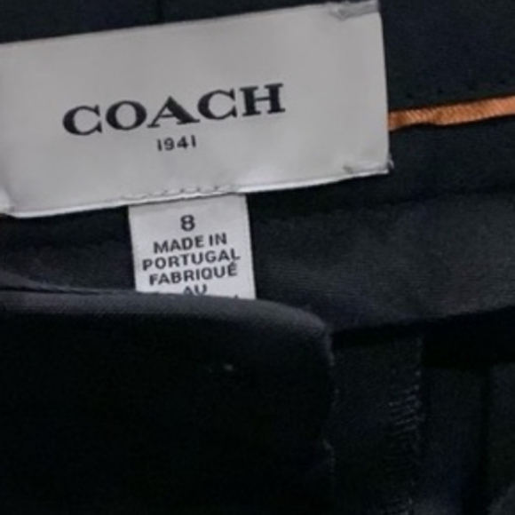 COACH 8 - Picture 2 of 4